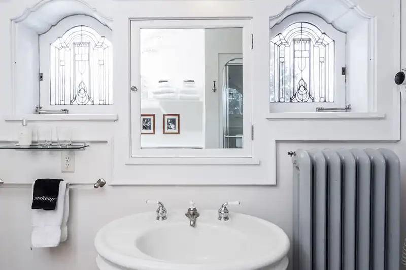 Luxury Amenities 4